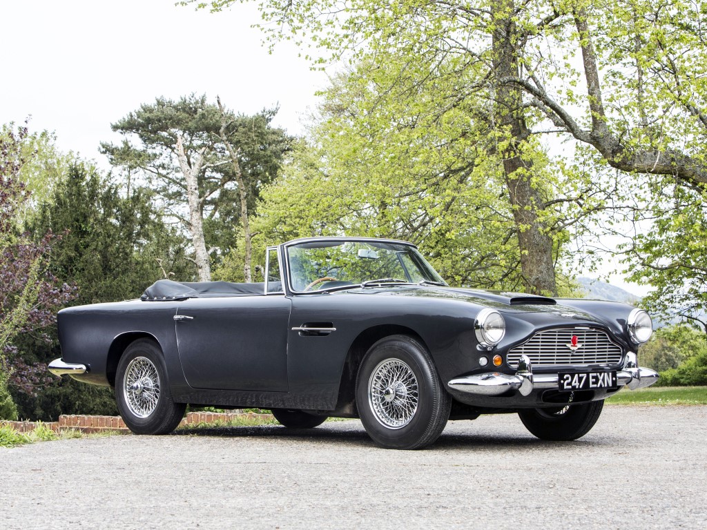 Aston Martin DB4 Convertible (Manual)